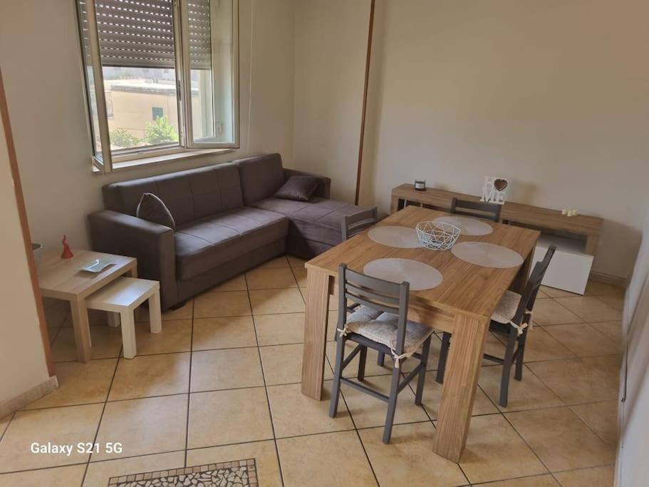 Nuti Holiday Hoause Torre Annunziata Exterior foto